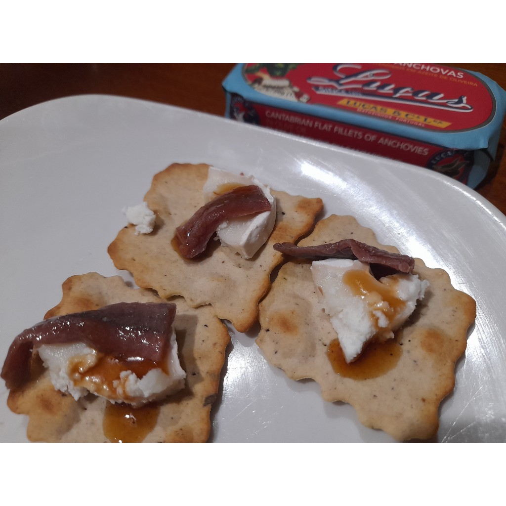 Filetes de Anchovas do Cantábrico Estendidos em Azeite de Oliveira LUÇAS®